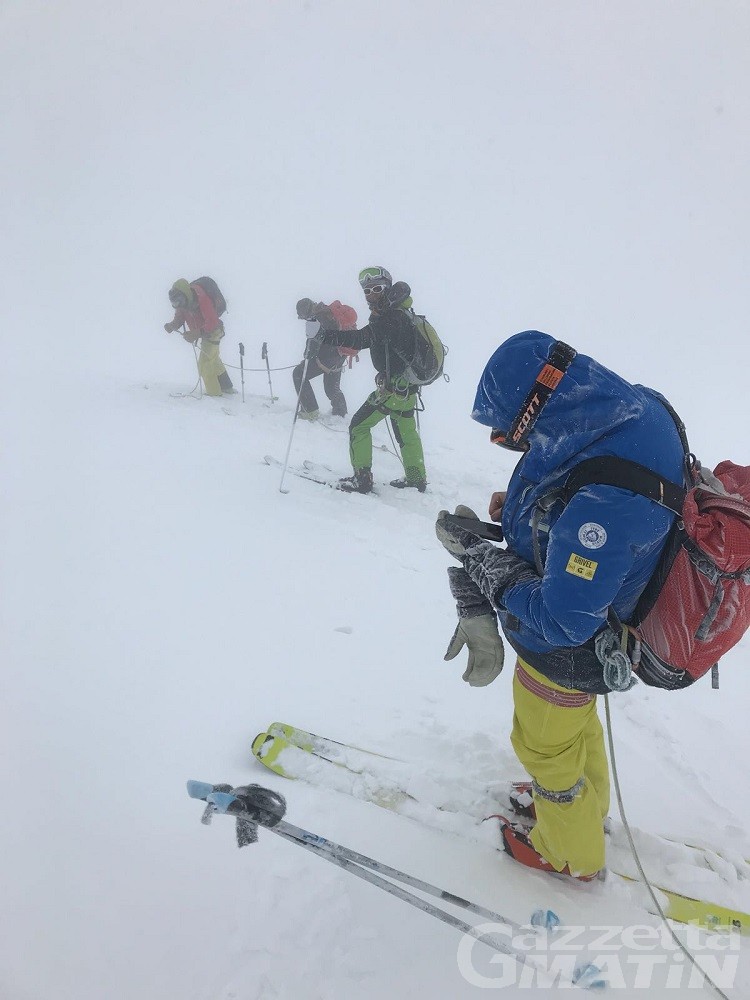 Incidenti montagna: ritrovato morto lo scialpinista disperso Incidenti montagna: ritrovato morto lo scialpinista disperso
