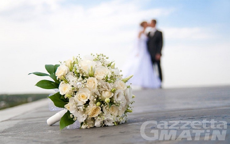 Sarre: al Lidò un Matrimonio da Favola Sarre: al Lidò un Matrimonio da Favola