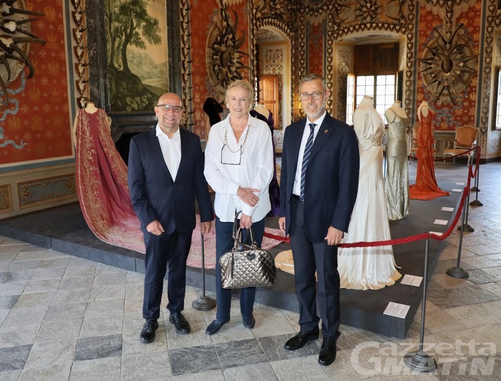 Maria Gabriella di Savoia in visita al castello di Sarre Maria Gabriella di Savoia in visita al castello di Sarre