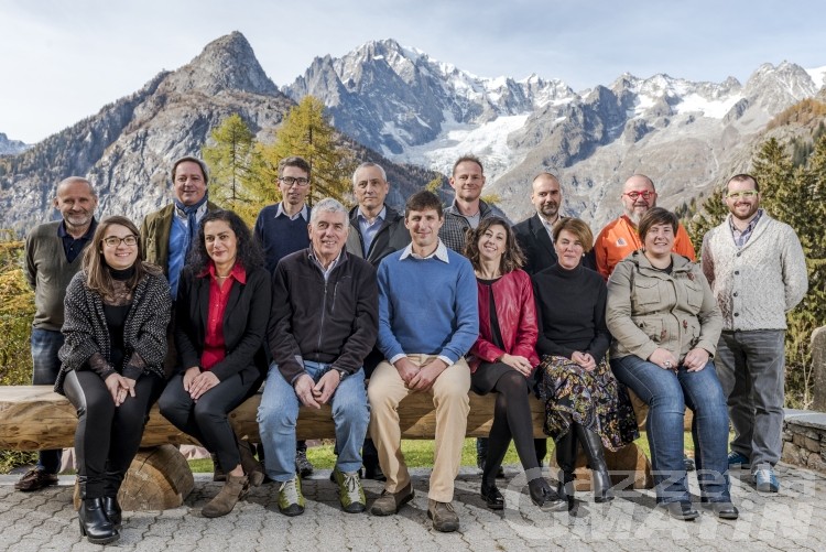 Courmayeur, botta e risposta Uv – Esprit: «la volontà dei cittadini va rispettata» Courmayeur, botta e risposta Uv – Esprit: «la volontà dei cittadini va rispettata»