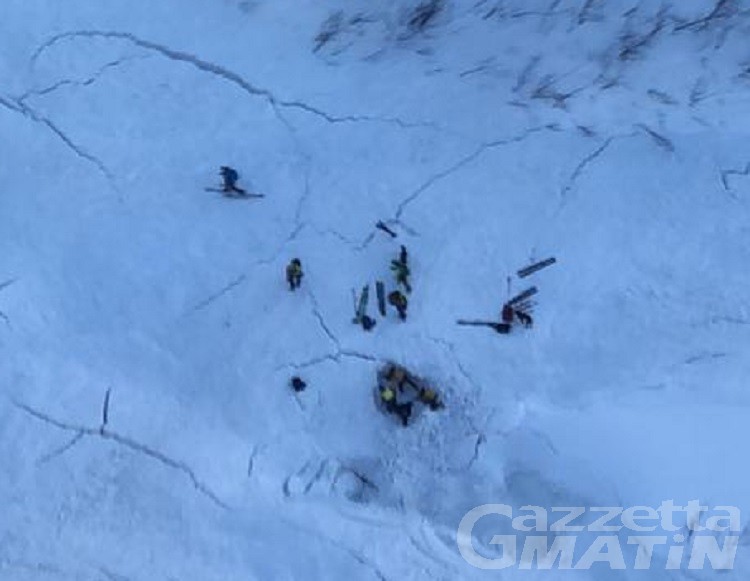 Tragedia Courmayeur, trovati i corpi di tre freerider dispersi Tragedia Courmayeur, trovati i corpi di tre freerider dispersi