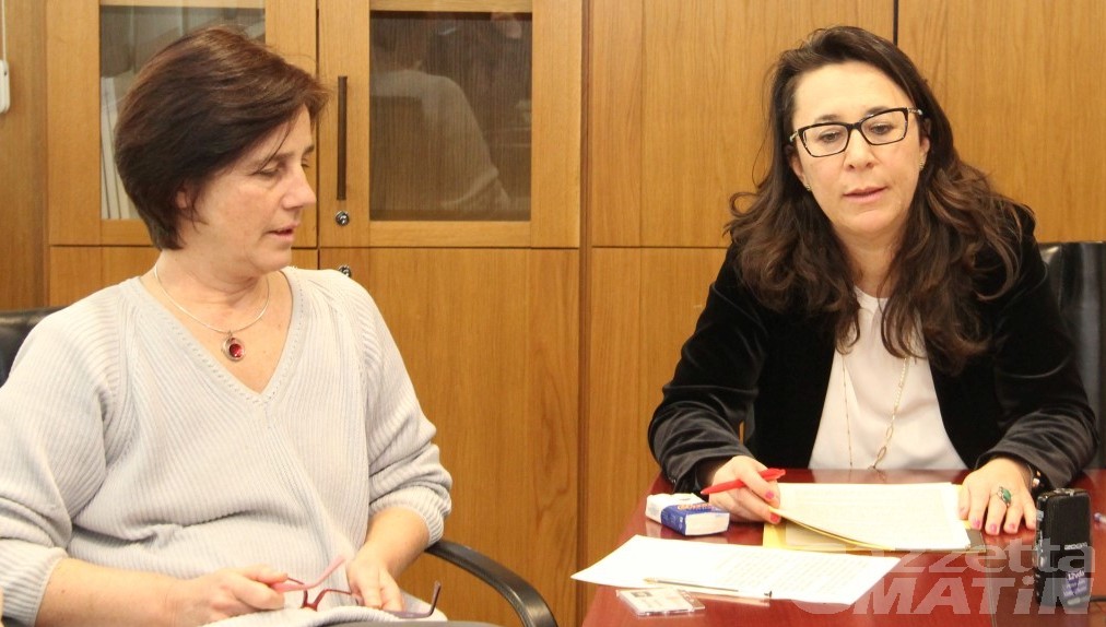 Aosta: pronta mozione di sfiducia contro il sindaco Centoz Aosta: pronta mozione di sfiducia contro il sindaco Centoz