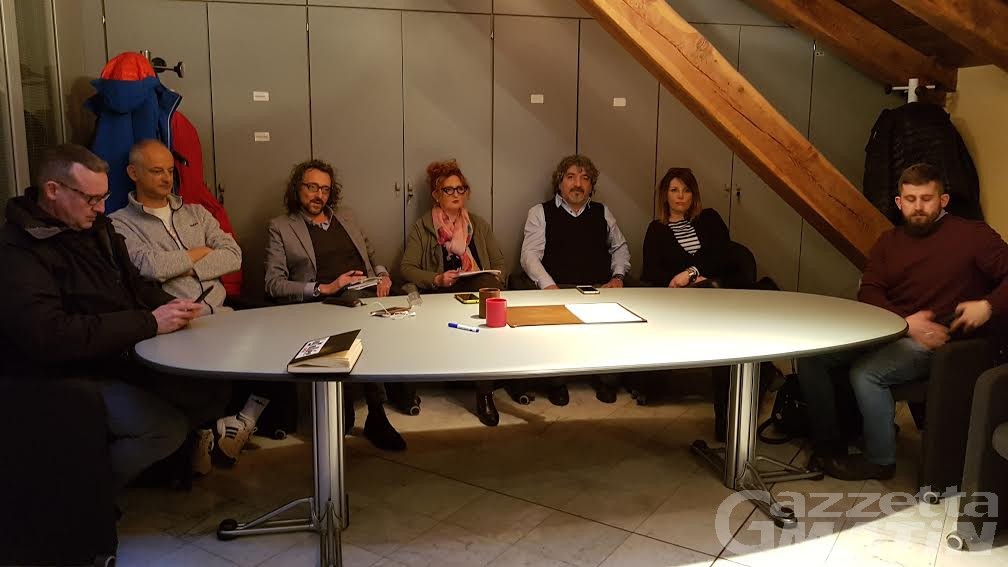 ‘Ndrangheta: il M5S chiede il ritiro delle deleghe dell’assessore di Aosta Andrea Paron ‘Ndrangheta: il M5S chiede il ritiro delle deleghe dell’assessore di Aosta Andrea Paron