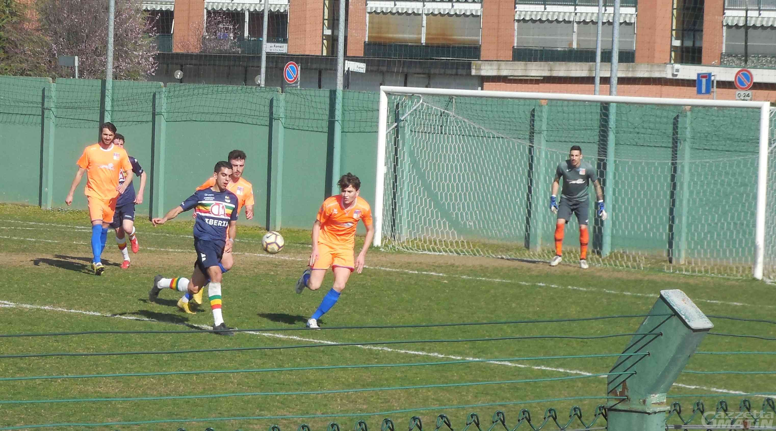 Calcio: il P.D.H.A. pareggia e vede scappare il Verbania Calcio: il P.D.H.A. pareggia e vede scappare il Verbania