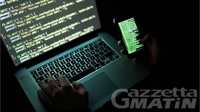 Pedopornografia: ex finanziere patteggia un anno e 4 mesi Pedopornografia: ex finanziere patteggia un anno e 4 mesi