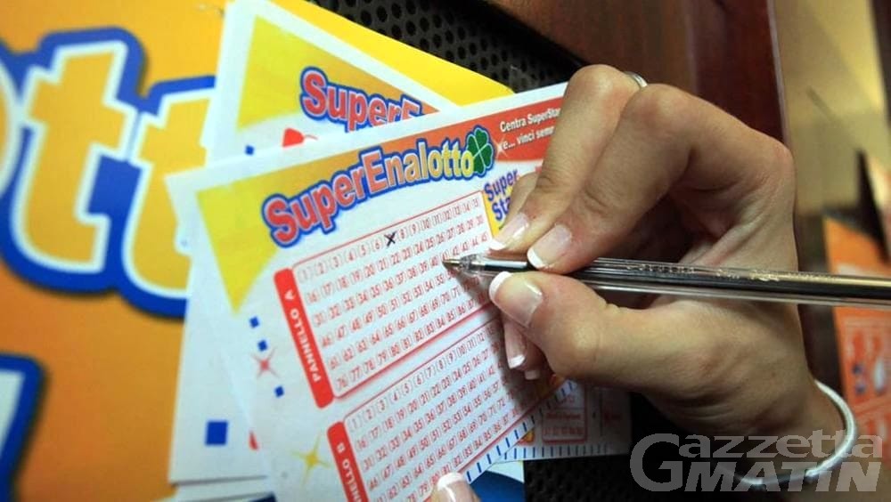 SuperEnalotto, vinti 84 mila euro a Courmayeur SuperEnalotto, vinti 84 mila euro a Courmayeur