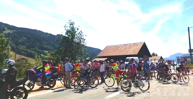 Giro della Valle: Ide Schelling in giallo nella tappa caos Giro della Valle: Ide Schelling in giallo nella tappa caos