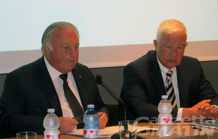 Terziario in crisi, Confcommercio Valle d’Aosta accusa: «politica assente» Terziario in crisi, Confcommercio Valle d’Aosta accusa: «politica assente»