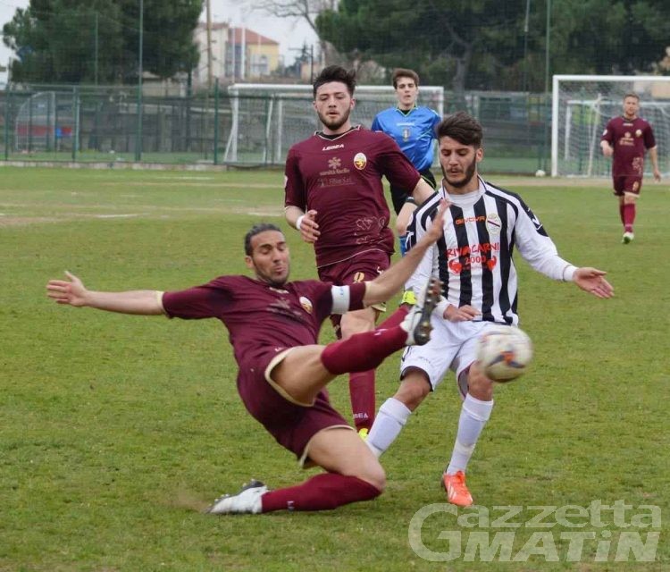 Calcio: ancora una stangata sul VdA