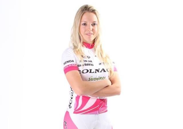 Mountain bike: Emilie Collomb approda alla Colnago Pro Cycling Team