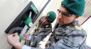 Distributori di benzina: scattati anche in Valle d’Aosta i controlli della Guardia di Finanza