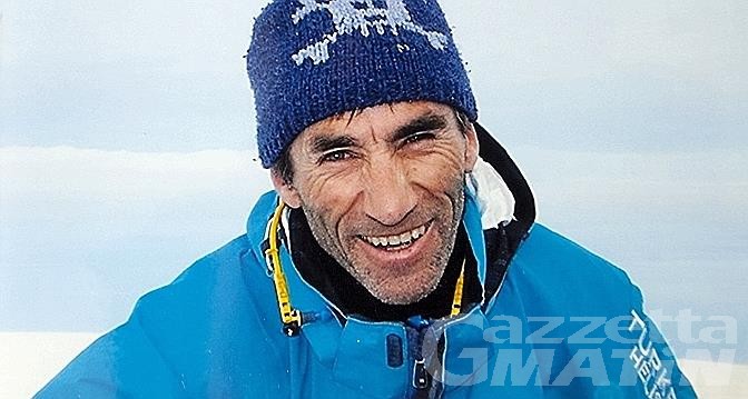 Montagna: un omaggio a Erhard Loretan apre i Piolets d’Or 2014