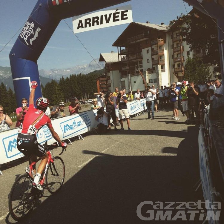 Giro della Valle: De Plus vince a Morillon