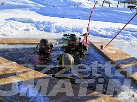 A Chamois immersioni sotto ghiacci del lago Lod
