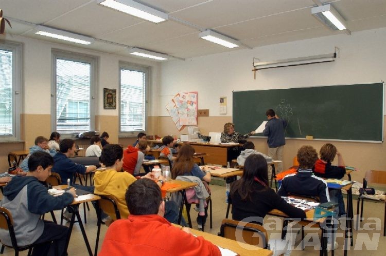 Scuola: quasi un milione di euro per la formazione degli insegnanti