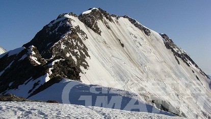 Incidente in montagna: muore giovane alpinista francese sul Monte Bianco