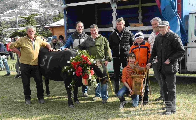 Combats de moudzons: Belen si prende il trofeo Antì Joux