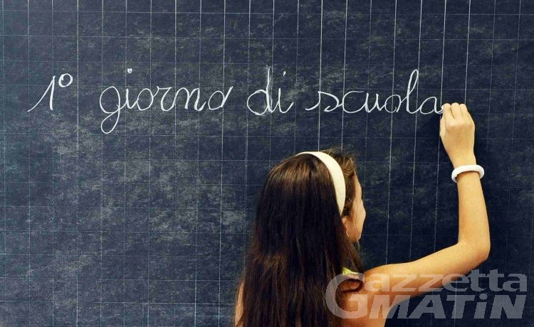 Scuola: tornano sui banchi oltre 18mila studenti