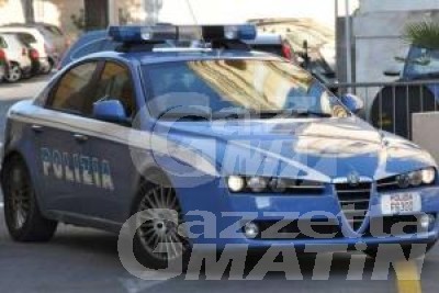 Morde al volto un connazionale, denunciato