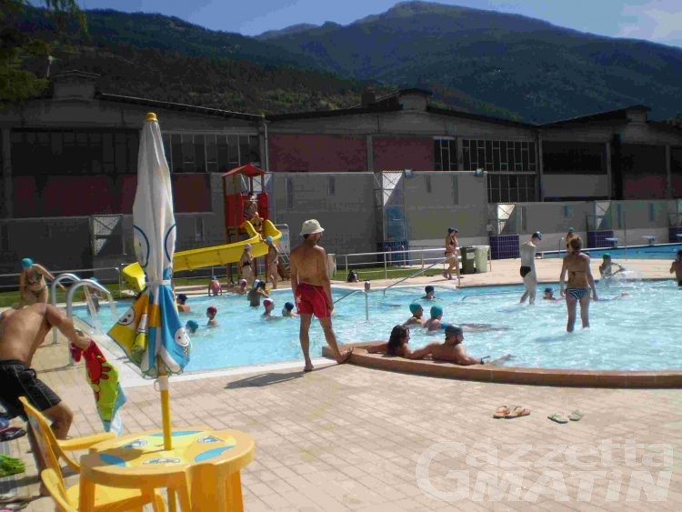 Aosta: riapre domani, venerdì 31 maggio, la piscina scoperta