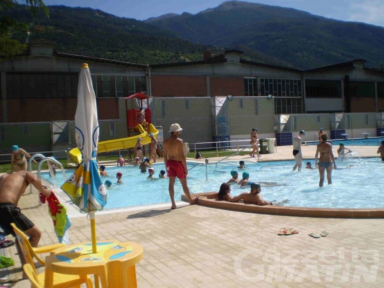 Aosta, verso l’estate: apre oggi la piscina scoperta