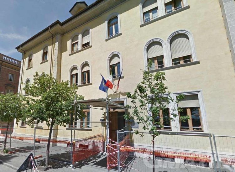 Istituto d’arte: riscaldamento bloccato, studenti al gelo
