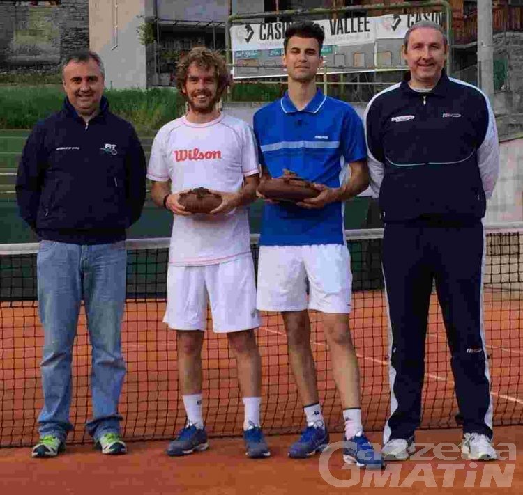 Tennis: Davide Freydoz trionfa a Saint-Vincent