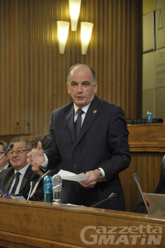 Rifiuti, il governo aspetta approfondimenti sull’impugnativa