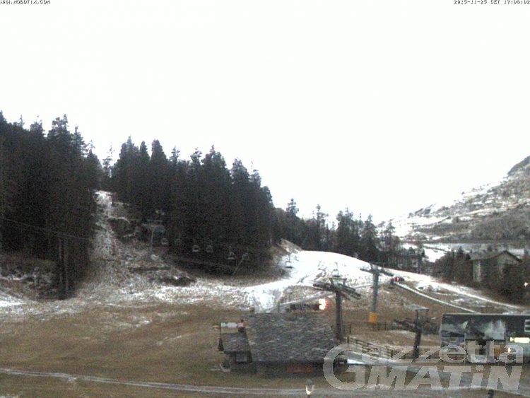 Sci, apertura rinviata al 5 dicembre