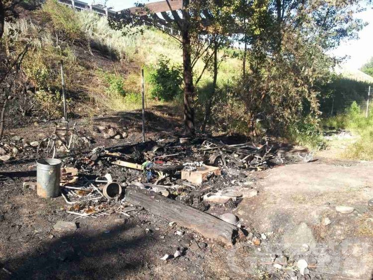 Rogo: distrutta una roulotte a Pont Suaz