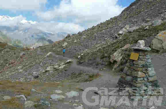 Incidente in montagna: escursionista morto su pietraia