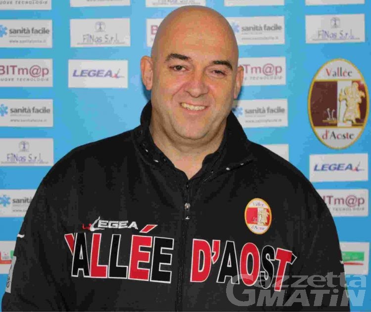 Calcio: il VdA si coccola i suoi Giovanissimi, ma non riesce a risolvere la grana-stadio