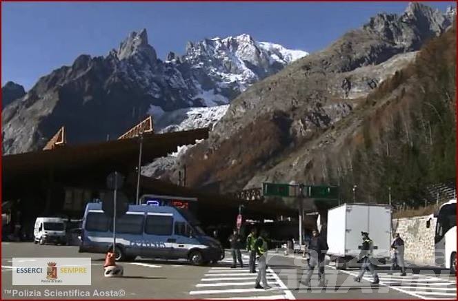 Traforo Monte Bianco: ricercato per furto, arrestato