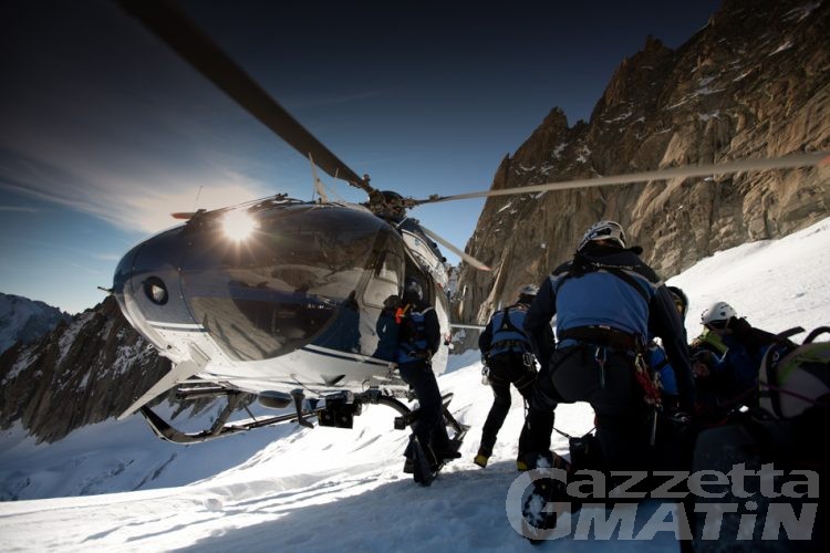 Incidenti montagna: morti tre alpinisti su Mont Maudit