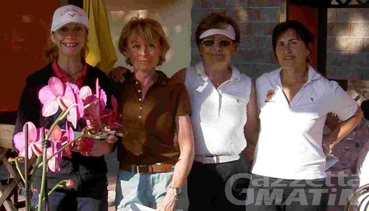 Golf: la squadra Rosa vince il torneo femminile a squadre