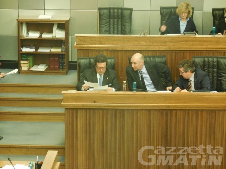 Consiglio Valle: Mauro Baccega rimette la delega del Casinò