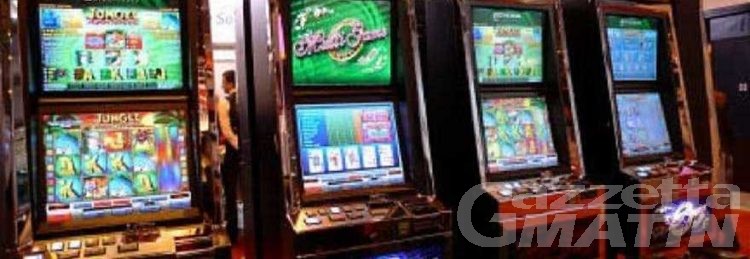 Tenta rapina di «una manciata di euro», condannato