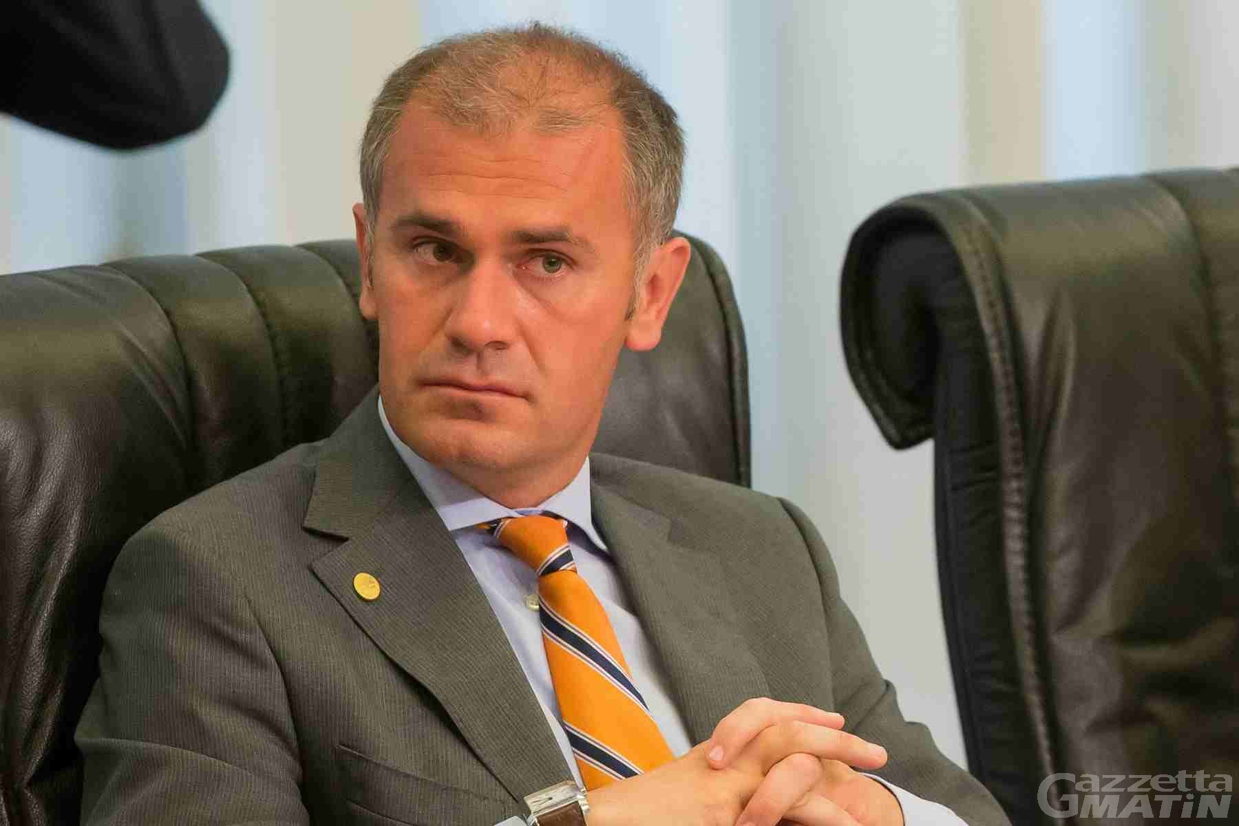 Alliance valdôtaine incontra VdA Unie: «Estendiamo la collaborazione anche al campo politico» Alliance valdôtaine incontra VdA Unie: «Estendiamo la collaborazione anche al campo politico»