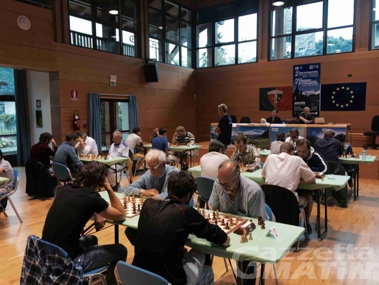 Scacchi: via al corso del CCS Cogne