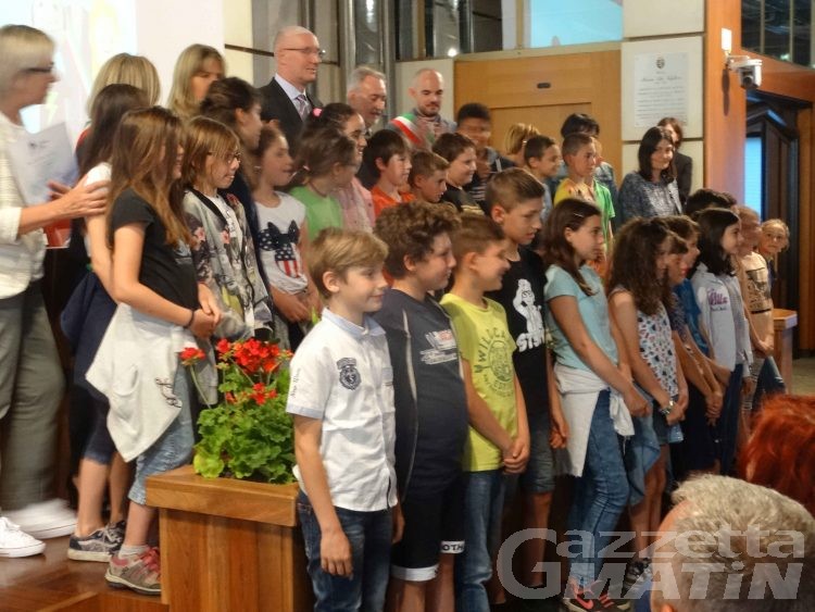 Scuola: Commune à l’ecole, premiati i progetti di Saint-Marcel e Aosta