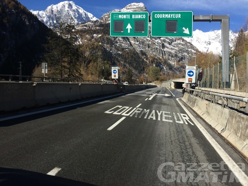 Rincaro autostrada, i sindaci della Valdigne: «La follia continua!»