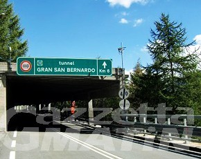 Tunnel Gran San Bernardo rischia chiusura fino all’8 ottobre