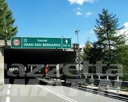 Gran San Bernardo, il traforo riaprirà entro il 30 novembre Gran San Bernardo, il traforo riaprirà entro il 30 novembre