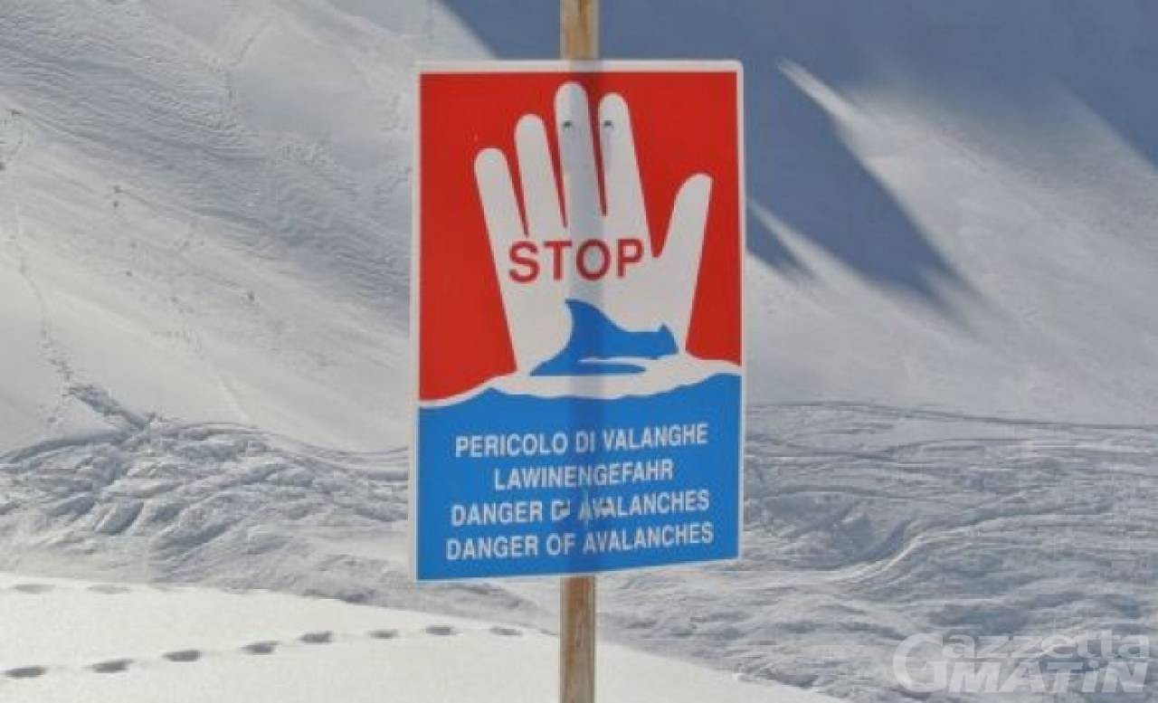 Viabilità: chiusura strade per pericolo valanghe