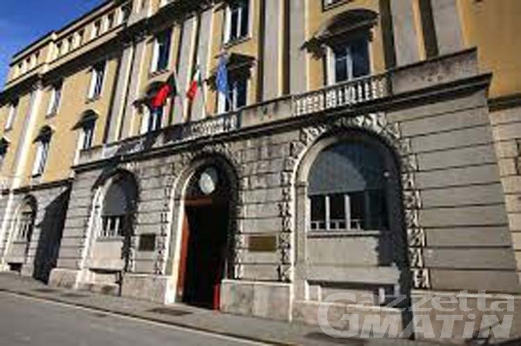 Aosta, truffa e bancarotta fraudolenta: condanne per 9 anni di reclusione