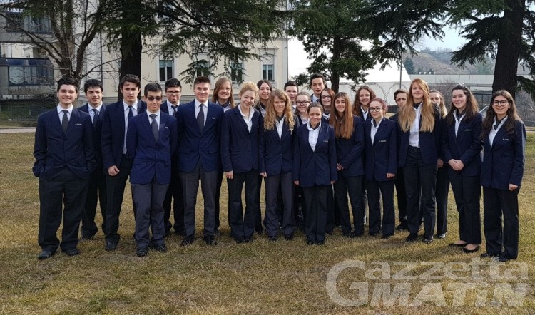 Scuola: la cena di gala finanzia la gita a Lisbona
