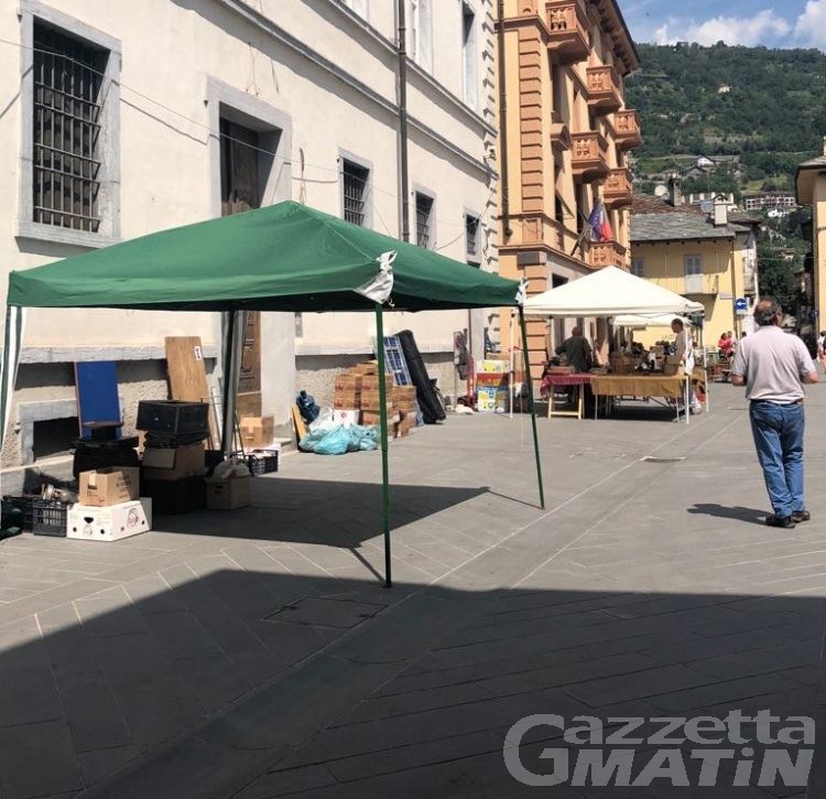 Aosta: querelle per l’esposizione di antiquariato ‘saltata’