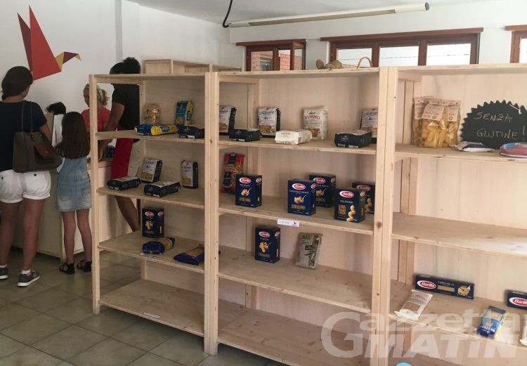 Povertà: «i generi di prima necessità scarseggiano, aiutateci»