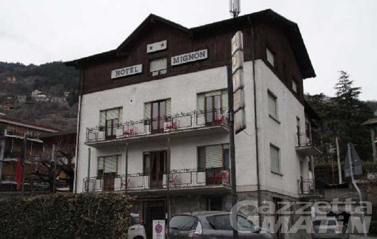 Coppia di turisti accusa su TripAdvisor: maltrattati da un albergatore di Aosta