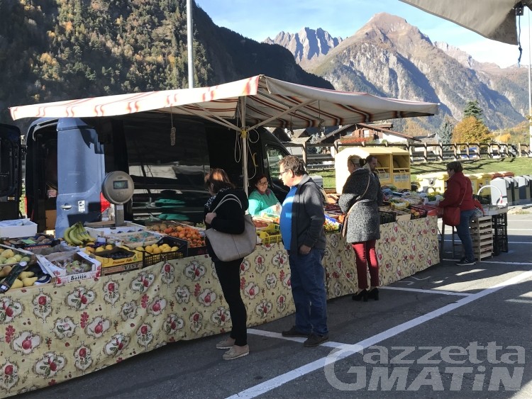 Morgex: il mercato festeggia 700 anni